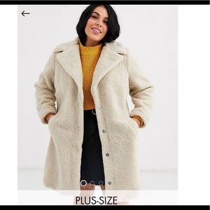 New Look Curve Borg in Cream